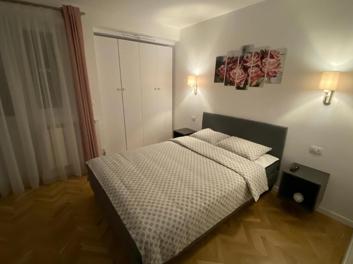 Center Loft Leilighet Buzău Eksteriør bilde