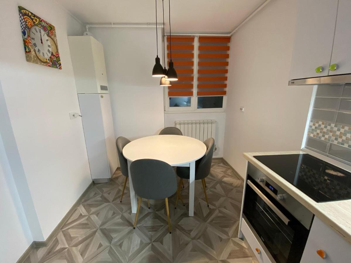 Center Loft Leilighet Buzău Eksteriør bilde